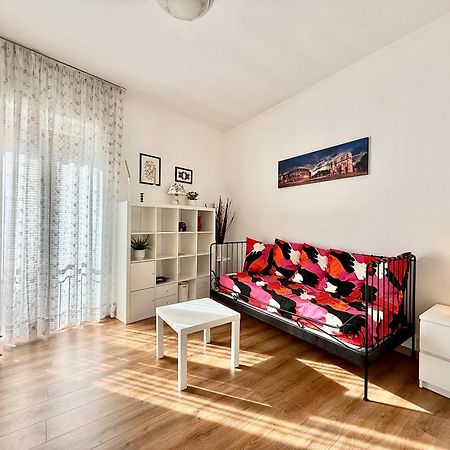 5 Min Da Metro San Paolo Apartamento Roma Exterior foto